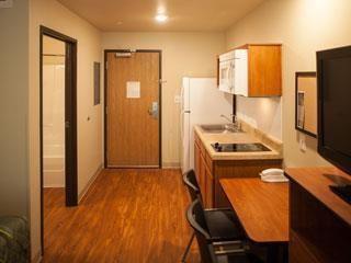 Woodspring Kansas 2*